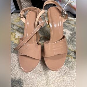 Elegant Tan Women's platform heel